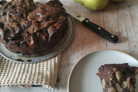 photo d'un gâteau invisible poires chocolat